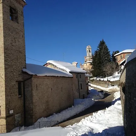 Kır Evi Dimora Storico Romantica Il Sole E La Luna Cerretto Langhe