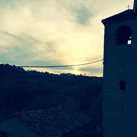 Dimora Storico Romantica Il Sole E La Luna Cerretto Langhe