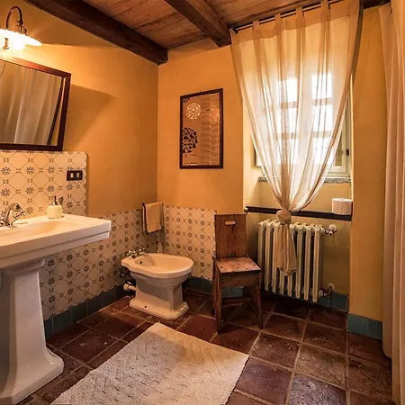 Εξοχικό σπίτι Dimora Storico Romantica Il Sole E La Luna Cerretto Langhe